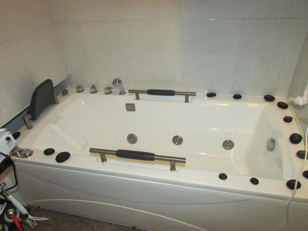 Bed and Breakfast Residencial Girassol, Lda São Filipe Exterior foto
